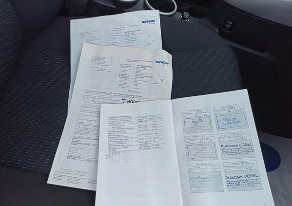 Toyota Verso cena 39900 przebieg: 168364, rok produkcji 2011 z Krynki małe 92